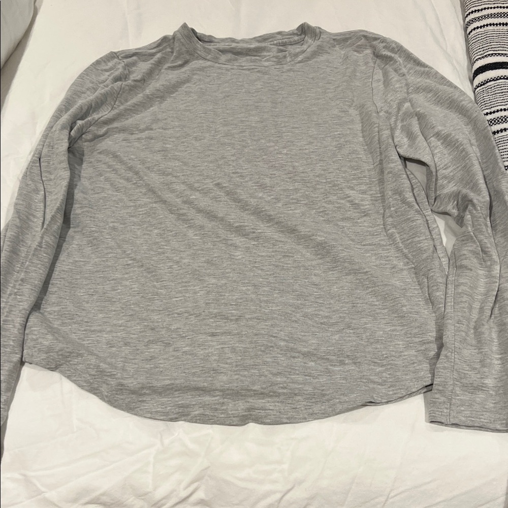 Lululemon sweatshirt gray size 8